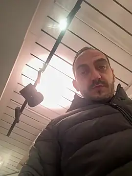 AlexGogo23 online show from February 2026 04:48:02 PM