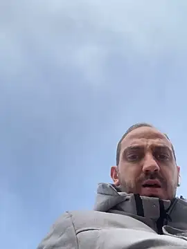 AlexGogo23 online show from February 2026 02:37:01 PM