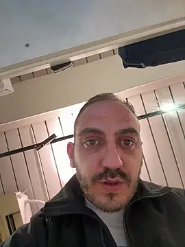 Snapshot of AlexGogo23 chatting on October 2025 01:56:01 PM AlexGogo23 online show from October 2025 01:56:01 PM