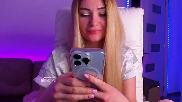 passionka online show from April 2026 06:09:02 PM