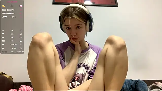 LorRebak online show from November 2025 09:54:02 AM