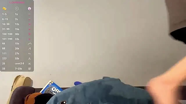 LorRebak online show from October 2025 10:58:02 AM