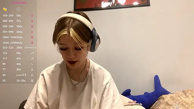 LorRebak online show from October 2025 10:58:02 AM