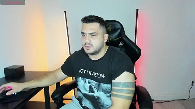 Danielbateson online show from October 2025 08:48:02 AM