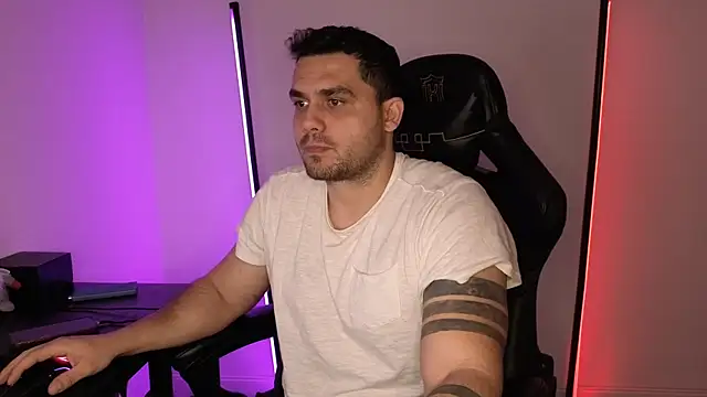 Danielbateson online show from January 2026 01:07:01 PM