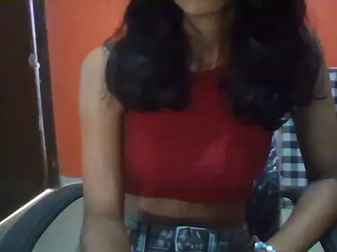 Snapshot of HOT_HONEY10 chatting on October 2025 04:33:02 AM HOT HONEY10 online show from October 2025 04:33:02 AM