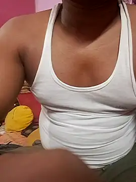 Pinky 1369 online show from May 2026 02:15:02 PM