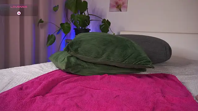 VanessaVoxx online show from February 2026 09:21:01 PM