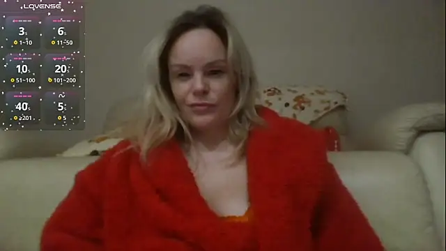 Snapshot of SUGER-SPICE chatting on October 2025 07:23:01 PM SUGER-SPICE online show from October 2025 07:23:01 PM