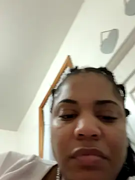 dollfacee7 online show from October 2025 10:12:02 AM