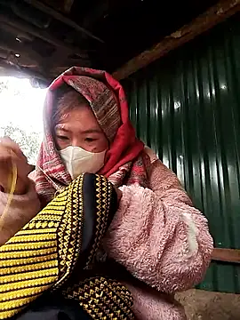 xixibabi online show from December 2025 03:55:02 AM