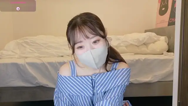 yura ra ra online show from April 2026 01:17:02 PM