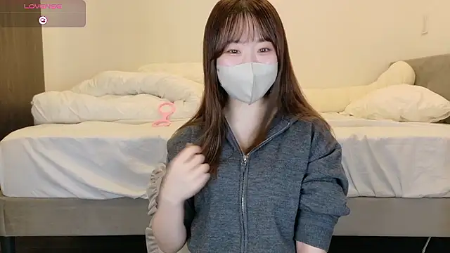 Snapshot of yura_ra_ra chatting on May 2026 01:17:02 PM yura ra ra online show from May 2026 01:17:02 PM