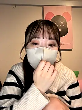 Snapshot of yura_ra_ra chatting on December 2025 03:23:01 AM yura ra ra online show from December 2025 03:23:01 AM