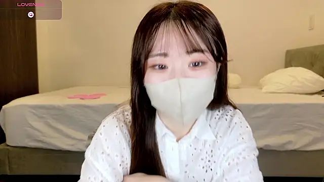Snapshot of yura_ra_ra chatting on May 2026 11:17:02 AM yura ra ra online show from May 2026 11:17:02 AM