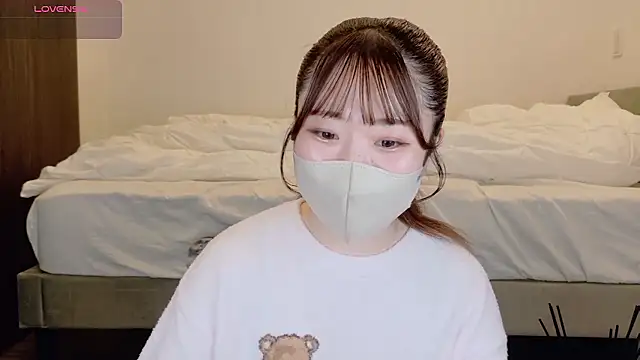 Snapshot of yura_ra_ra chatting on May 2026 01:17:02 PM yura ra ra online show from May 2026 01:17:02 PM