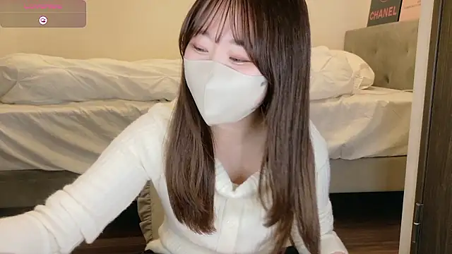Snapshot of yura_ra_ra chatting on May 2026 12:20:01 PM yura ra ra online show from May 2026 12:20:01 PM