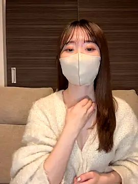 Snapshot of yura_ra_ra chatting on November 2025 01:01:02 PM yura ra ra online show from November 2025 01:01:02 PM