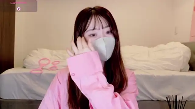 Snapshot of yura_ra_ra chatting on June 2026 01:11:02 PM yura ra ra online show from June 2026 01:11:02 PM