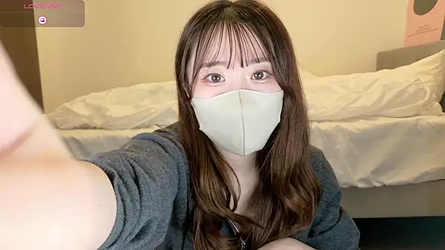 Snapshot of yura_ra_ra chatting on April 2026 07:15:02 AM yura ra ra online show from April 2026 07:15:02 AM