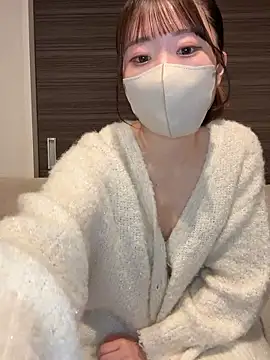 yura ra ra online show from December 2025 03:17:02 AM