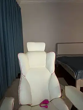 yiyi 3523 online show from March 2026 02:51:02 PM