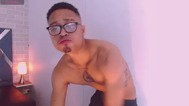 Jayden Morris online show from April 2026 03:13:01 AM