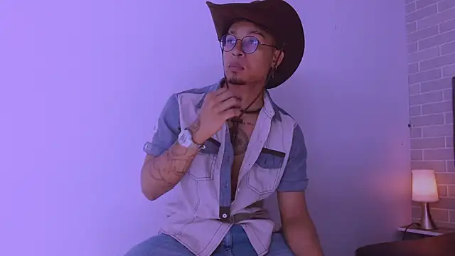 Jayden Morris online show from March 2026 07:32:01 PM