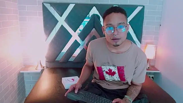 Jayden Morris online show from April 2026 01:46:01 AM