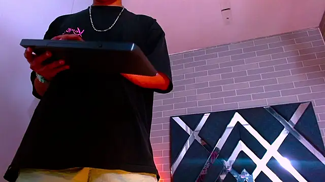 Jayden Morris online show from February 2026 07:21:02 PM