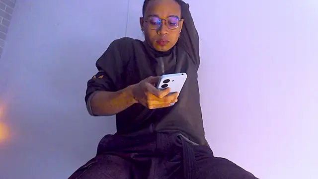 Jayden Morris online show from March 2026 06:58:01 PM