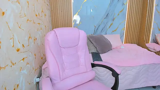 GenesisBlaze online show from November 2025 04:55:01 PM