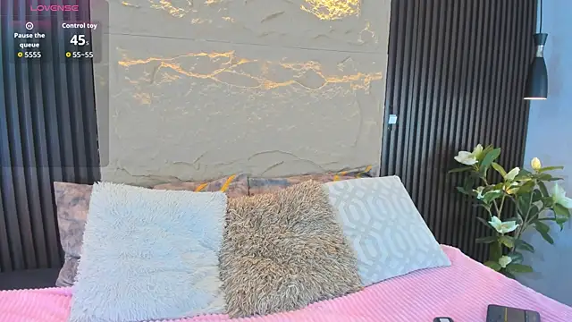 GenesisBlaze online show from January 2026 07:18:02 PM