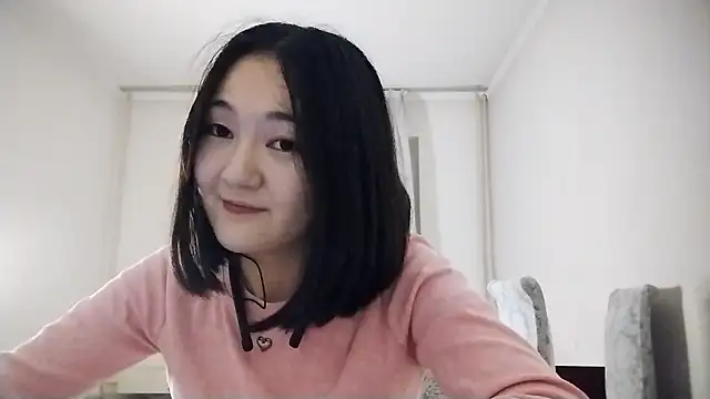 Lyndasilk online show from October 2025 02:16:02 PM