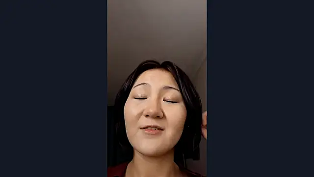 Lyndasilk online show from May 2026 04:10:01 PM