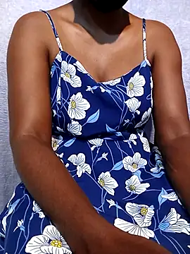 Mishel hot online show from October 2025 10:22:02 PM