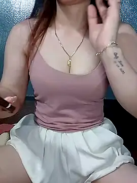 LeanaLy online show from June 2026 11:38:01 PM