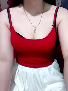 LeanaLy online show from April 2026 12:39:02 AM