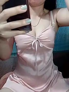 LeanaLy online show from June 2026 11:24:02 PM