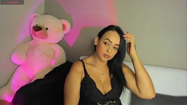 Karleth jezz online show from November 2025 10:47:02 PM