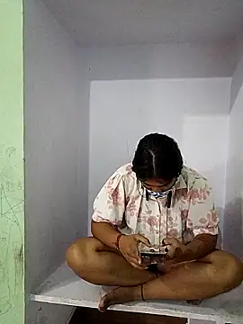 Snapshot of PG_girl_12th chatting on October 2025 07:11:01 AM PG girl 12th online show from October 2025 07:11:01 AM