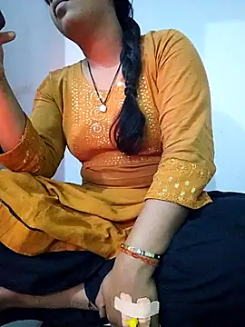 PG girl 12th online show from November 2025 01:37:01 AM