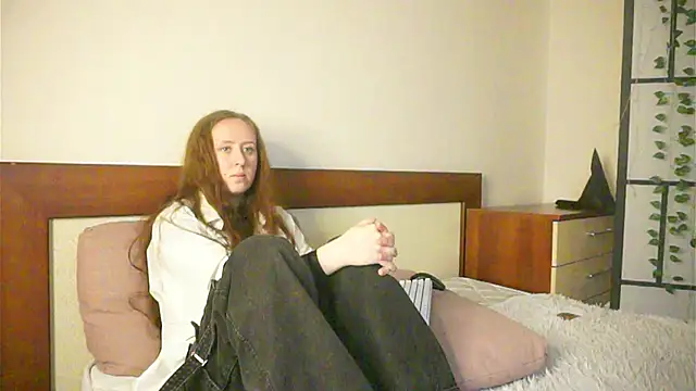 IngridCothron online show from October 2025 08:03:01 AM