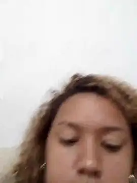 Camilanifeta online show from December 2025 05:58:02 PM