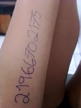 Camilanifeta online show from March 2026 10:30:01 PM