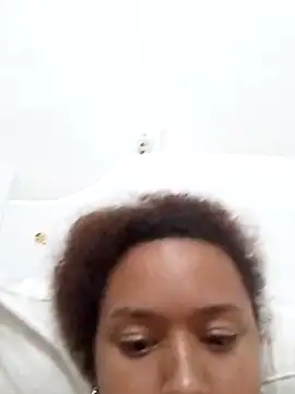 Camilanifeta online show from December 2025 09:20:02 PM