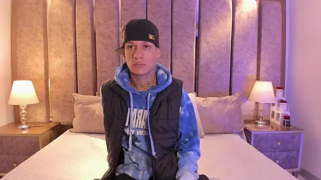 GaelCarter online show from October 2025 01:05:01 AM