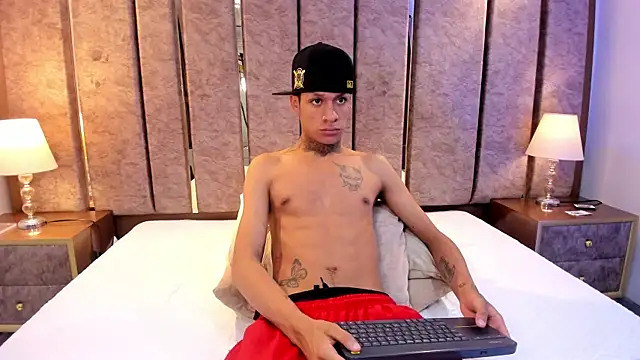 GaelCarter online show from November 2025 04:28:02 AM