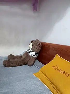 Labi2k online show from November 2025 07:25:02 PM