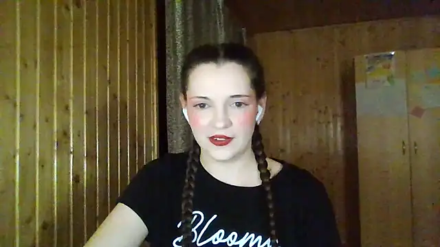 AmeliieLaFleur online show from February 2026 08:15:02 PM